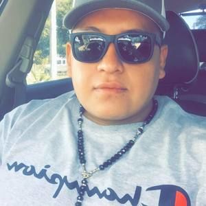 Meet your Posher, Reyes